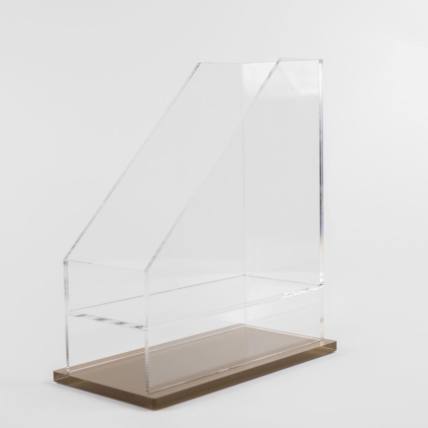 Classic Magazine Holder